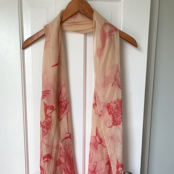 Accessories - Lightweight scarf